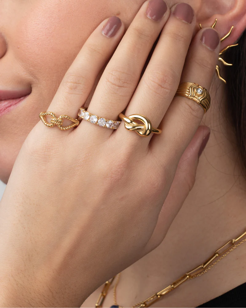 Anillo Reyes - Image 3