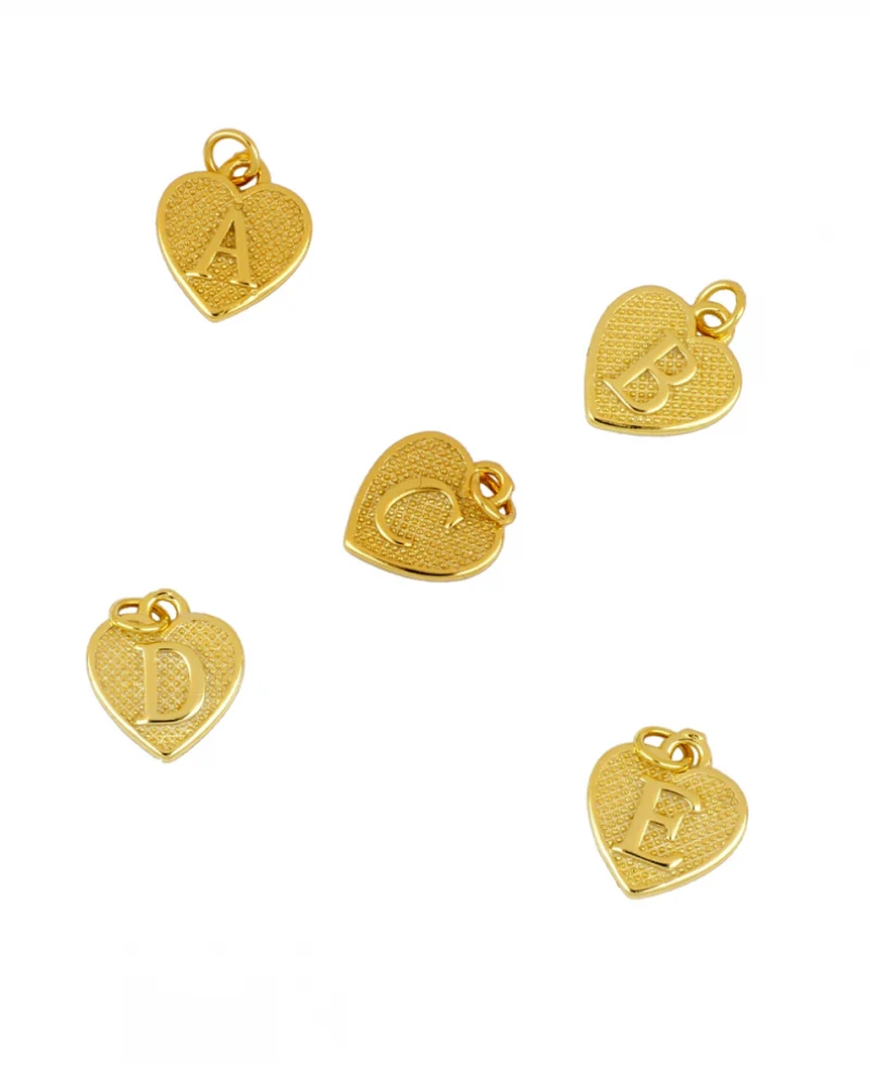 Charm inicial corazón