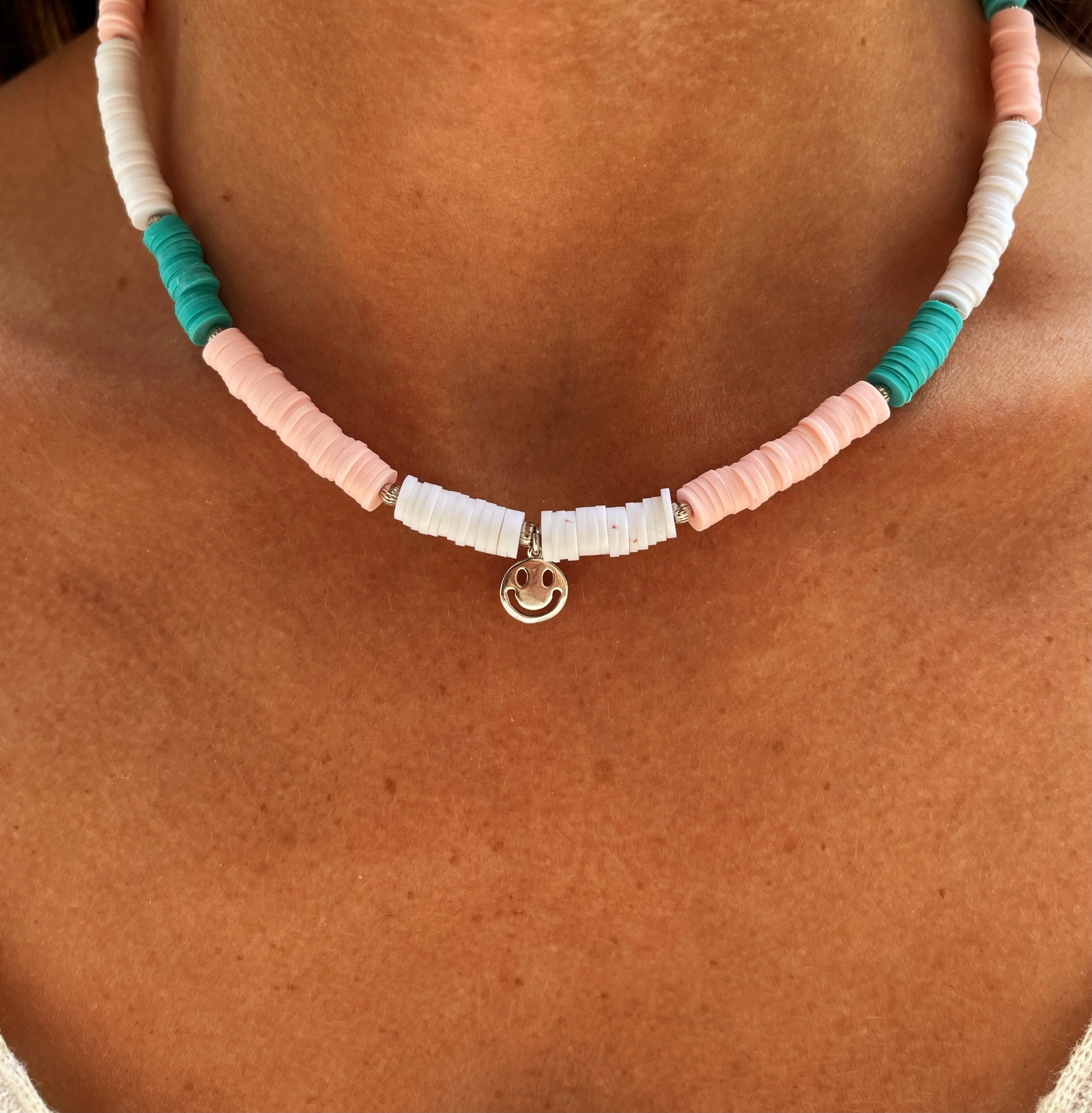 Collar colors smile Silver