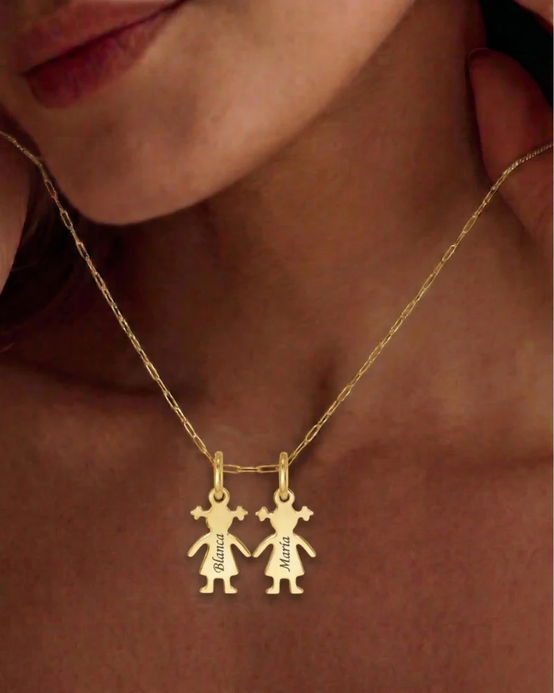 Collar con charms niña y niña