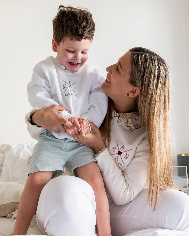 Pack Niño y Mamá Sudaderas personalizadas Cross Mom + Cruz niño - Image 2