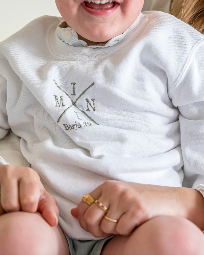 Pack Niño y Mamá Sudaderas personalizadas Cross Mom + Cruz niño - Image 4