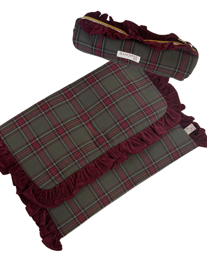 Pack Funda personalizada Escocia + estuche Amalia