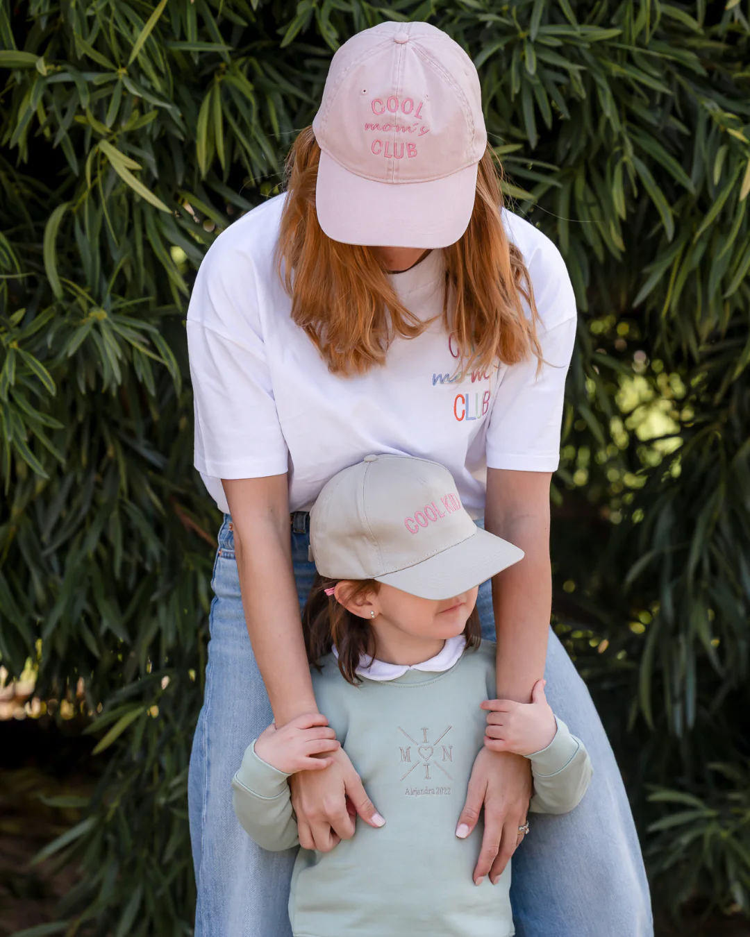 Pack gorras personalizadas Cool Mom's Club y Cool Kid - Image 4