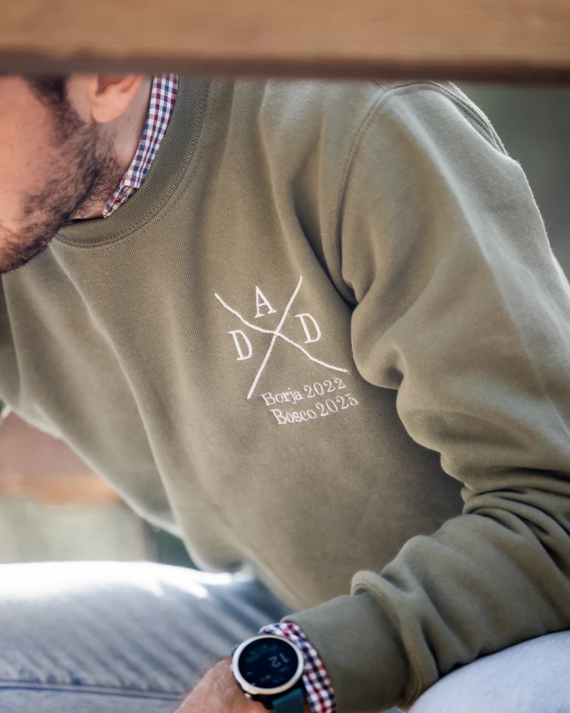 Pack Sudadera cruz personalizada adulto + sudadera cruz niño - Image 3
