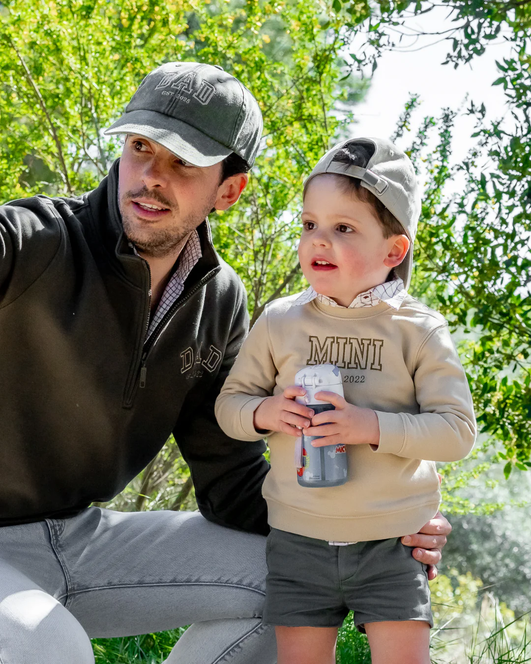 Pack bebé y adulto (zip) sudaderas personalizadas Dad y Mini (hasta 36 meses) - Image 2