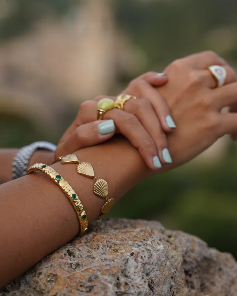 Pulsera conchitas - Image 4