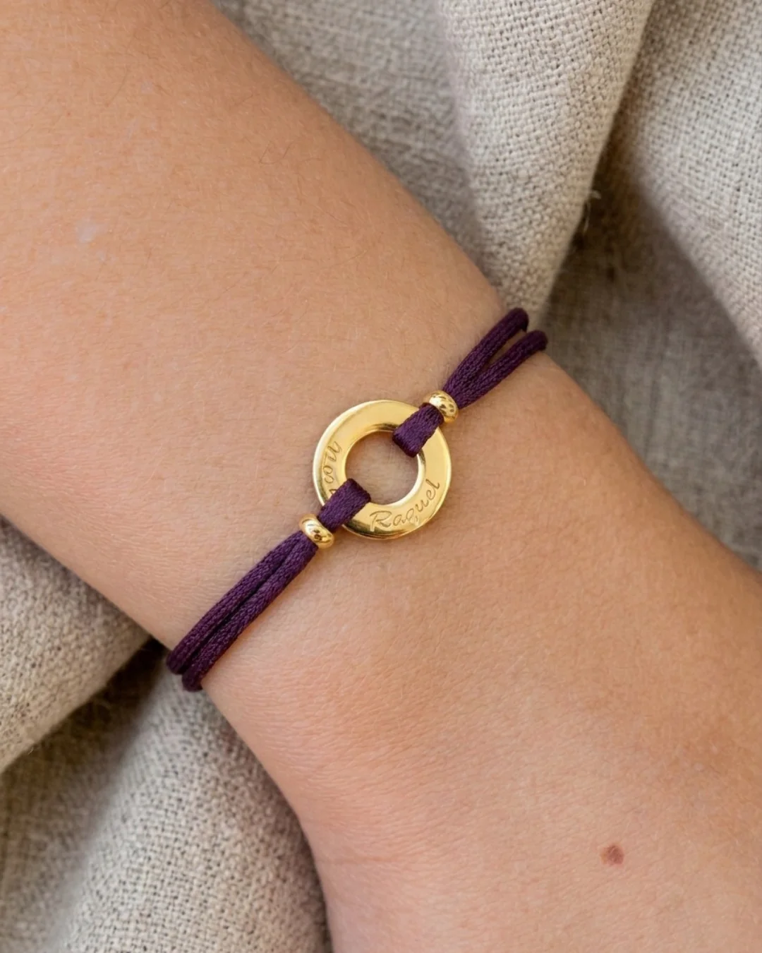 Pulsera grabada Round - Image 9