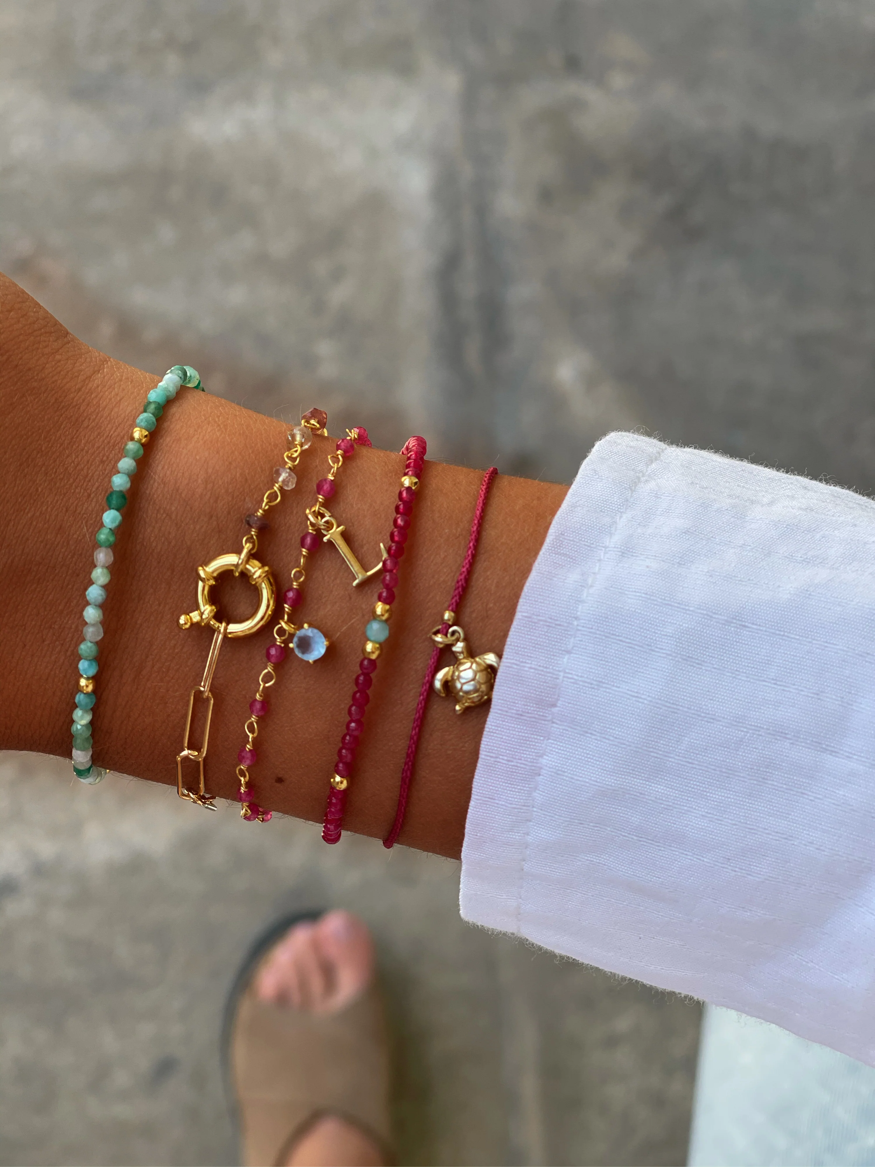 Pulsera rosario Jade fucsia - Image 2