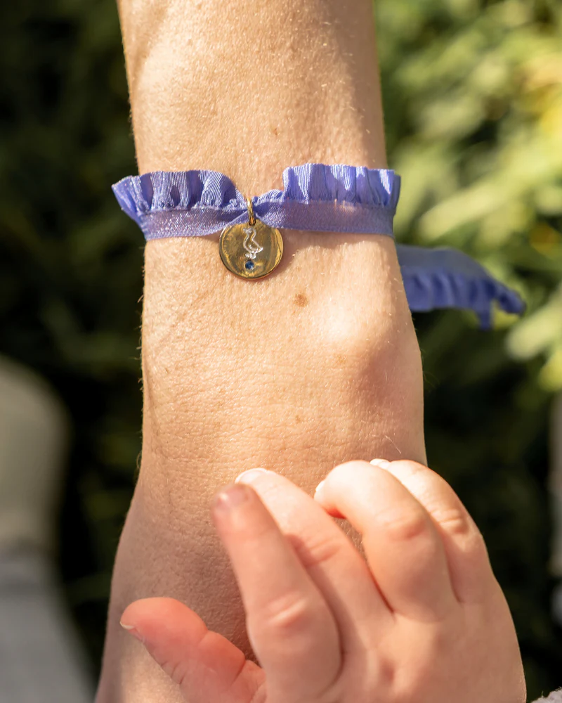 Pulsera semirizo lavanda patito grabada - Image 2