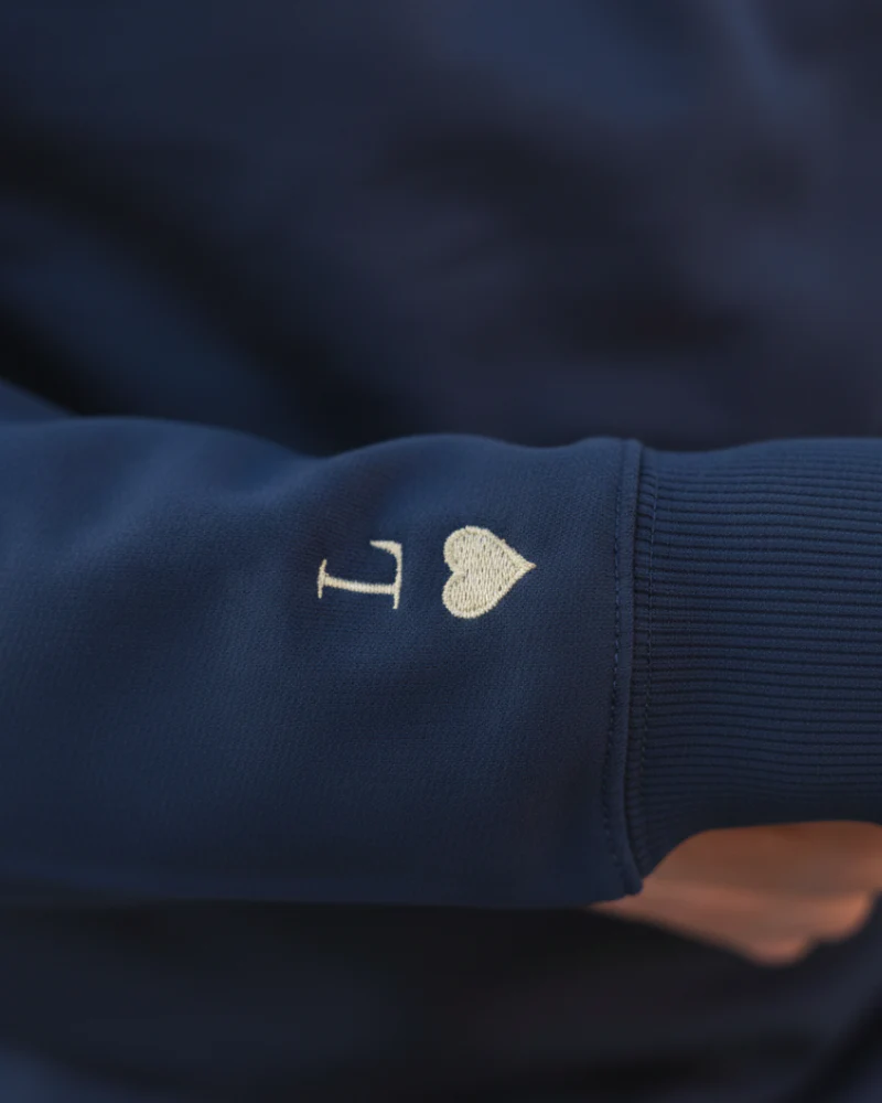 Sudadera unisex personalizada X Corazón Azul marino - Image 3